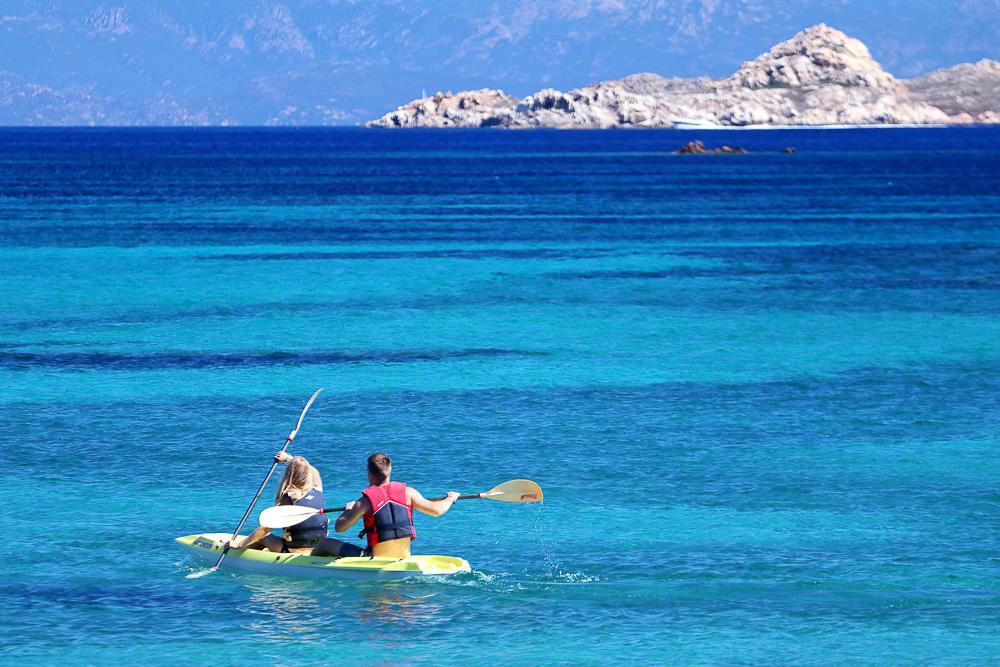 Отель Touring Club Italiano - La Maddalena Ла-Маддалена Экстерьер фото