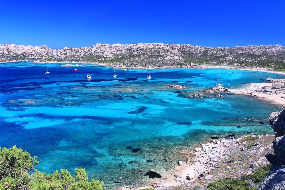 Отель Touring Club Italiano - La Maddalena Ла-Маддалена Экстерьер фото