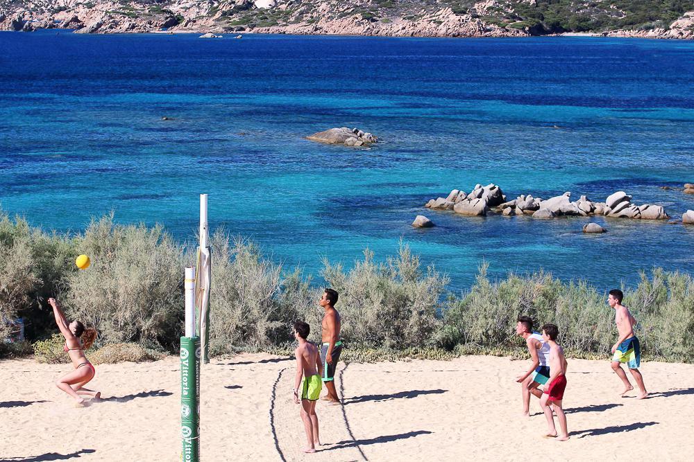 Отель Touring Club Italiano - La Maddalena Ла-Маддалена Экстерьер фото