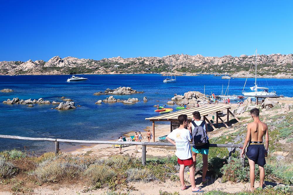 Отель Touring Club Italiano - La Maddalena Ла-Маддалена Экстерьер фото